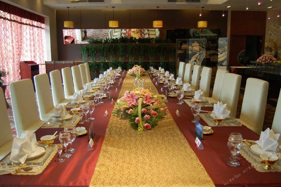 Guobin Garden Hotel I-čchang Exteriér fotografie